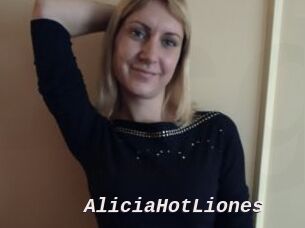 AliciaHotLiones