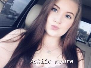 Ashlie_Moore