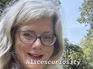 Alicescuriosity