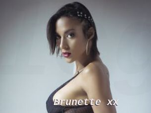 Brunette_xx