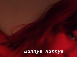 Bunnye_Hunnye