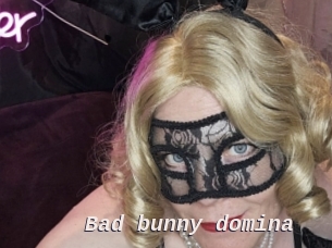 Bad_bunny_domina