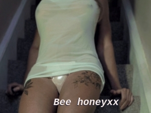 Bee_honeyxx