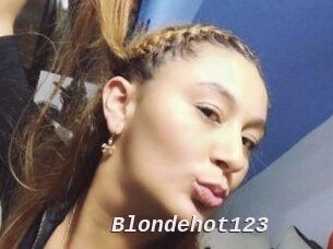 Blondehot123