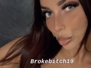 Brokebitch19