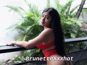 Brunettexxxhot