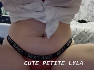 CUTE_PETITE_LYLA