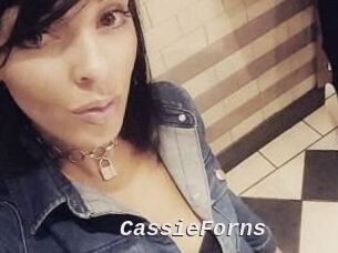 Cassie_Forns