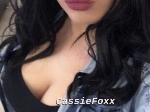 Cassie_Foxx