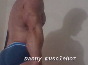Danny_musclehot