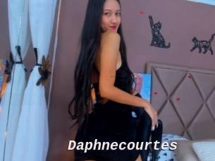 Daphnecourtes