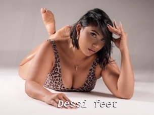 Dessi_feet