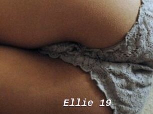 Ellie_19