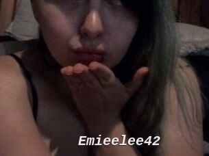 Emieelee42
