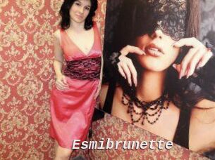 Esmibrunette