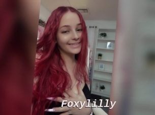Foxylilly