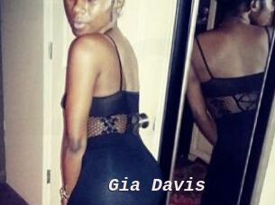 Gia_Davis