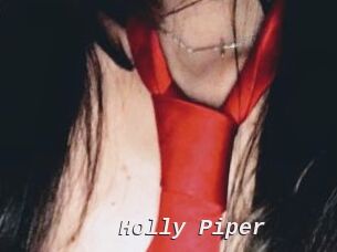 Holly_Piper