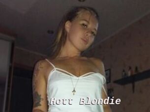 Hott_Blondie