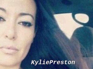 Kylie_Preston