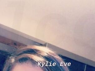 Kylie_Eve