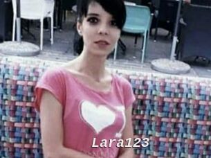 Lara123