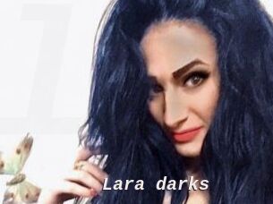Lara_darks