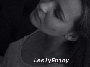 LeslyEnjoy