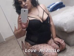 Love_Melanie