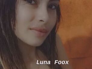 Luna_Foox