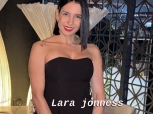 Lara_jonness