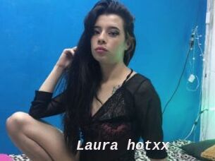 Laura_hotxx