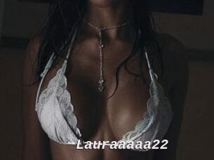 Lauraaaaa22