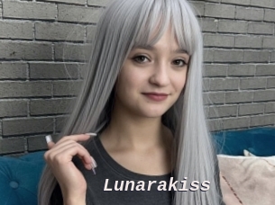 Lunarakiss