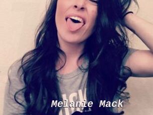 Melanie_Mack