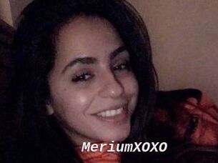 MeriumXOXO