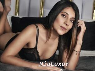 MiaLuxor
