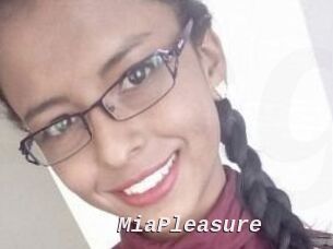 Mia_Pleasure