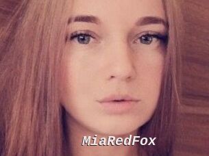 MiaRedFox