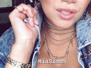 MiaSimms