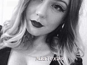 Mia_Texas