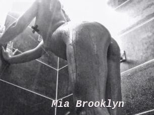Mia_Brooklyn