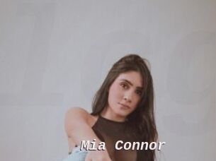 Mia_Connor