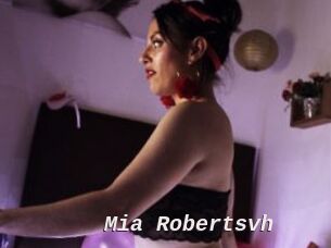 Mia_Robertsvh
