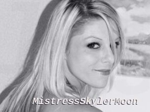 MistressSkylerMoon