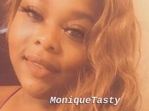 MoniqueTasty