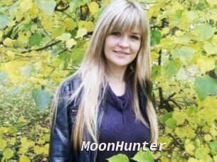 Moon_Hunter