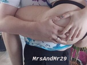 MrsAndMr29