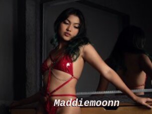 Maddiemoonn