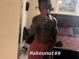 Makeunut69